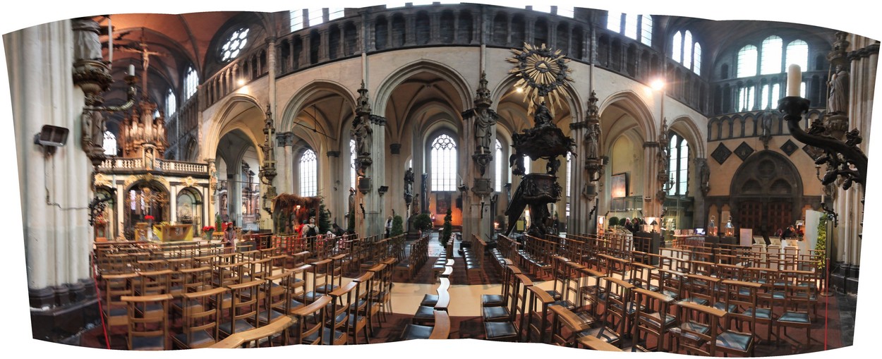 Liebfrauenkirche (Onze-Lieve-Vrouwekerk)